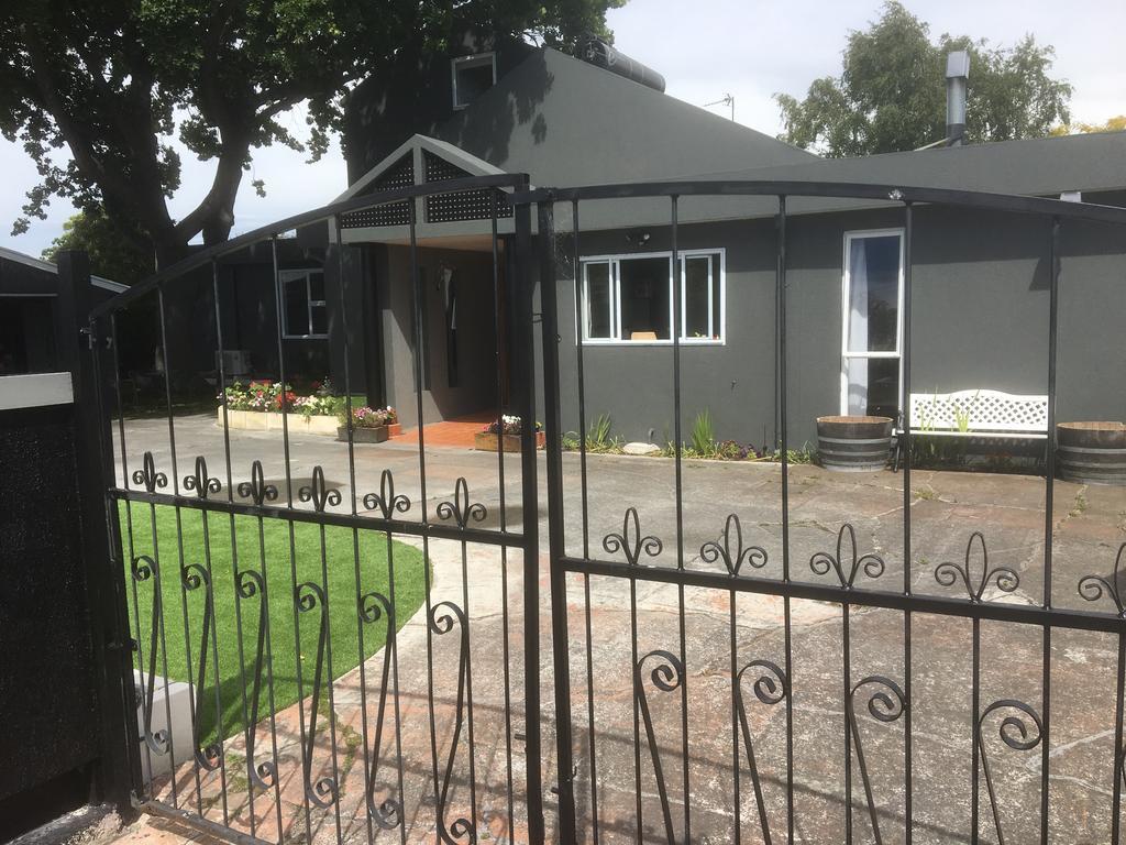 Sandy Feet Accommodation Christchurch Buitenkant foto